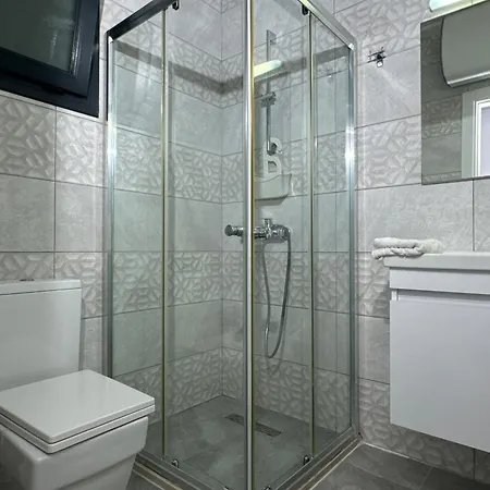 Nothern Cyprus Caesar & Collection Pools & Long *