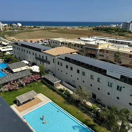 Nothern Cyprus Caesar & Collection Pools & Long * パラリムニ